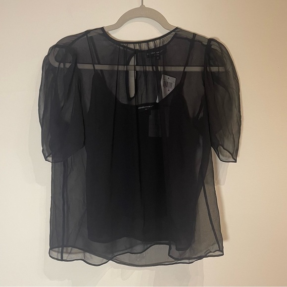 Generation Love Abella Silk Puff Sleeve Top NWT Medium - Picture 4 of 9